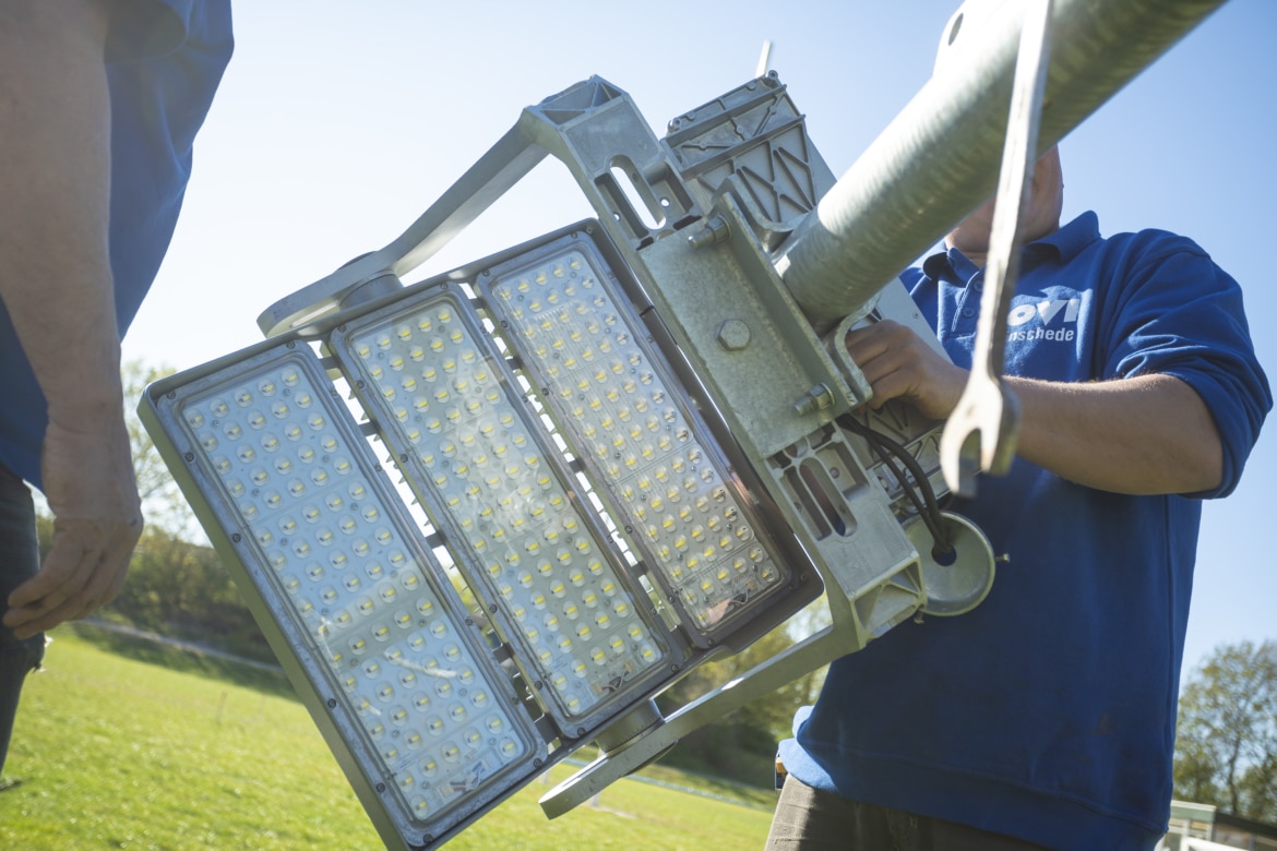 HQ-Ovi-Enschede-The-Big-Bulls-Almelo-Mastverlichting-veldverlichting-led-panelen-verlichting-twente-24